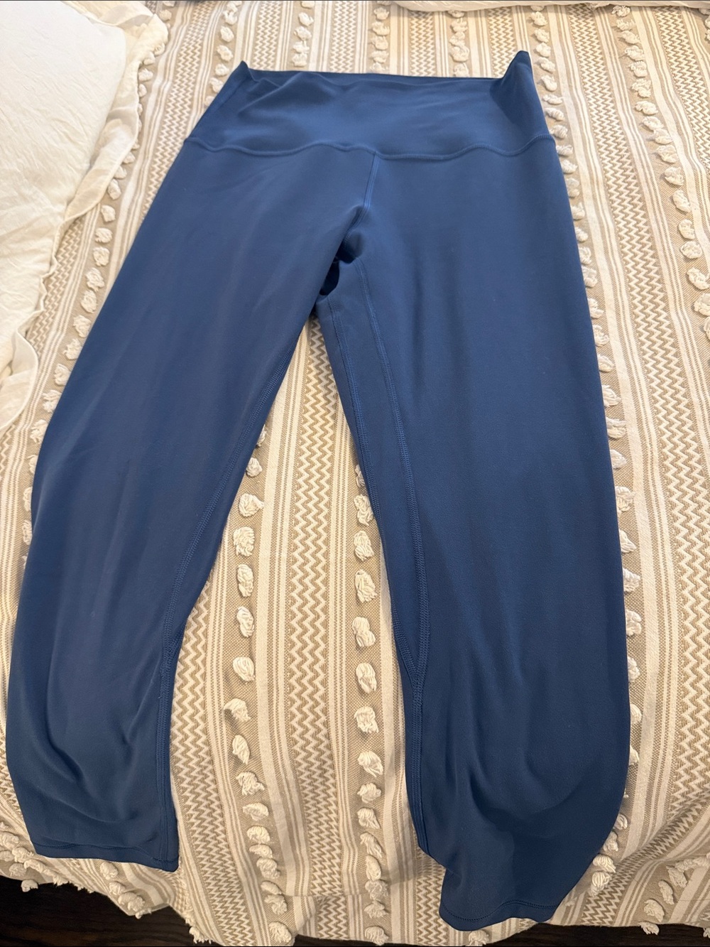 LuluLemon Align Leggings 23s